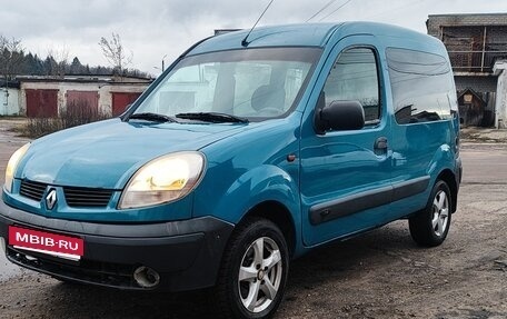 Renault Kangoo II рестайлинг, 2004 год, 270 000 рублей, 12 фотография