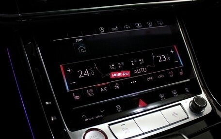 Audi S8, 2020 год, 10 999 000 рублей, 26 фотография