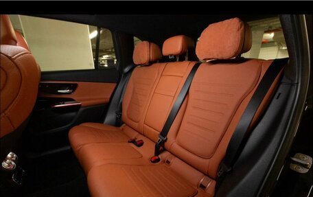 Mercedes-Benz GLC, 2024 год, 6 500 000 рублей, 5 фотография