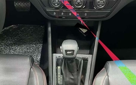 Skoda Kamiq I, 2022 год, 1 530 000 рублей, 12 фотография