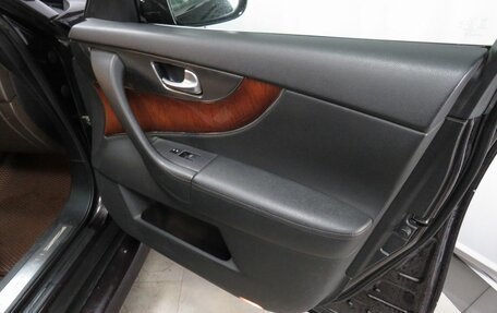 Infiniti FX II, 2010 год, 1 790 000 рублей, 27 фотография