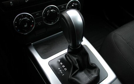 Land Rover Freelander II рестайлинг 2, 2014 год, 1 499 000 рублей, 13 фотография