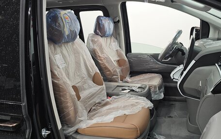 Hyundai Staria, 2025 год, 9 690 000 рублей, 8 фотография