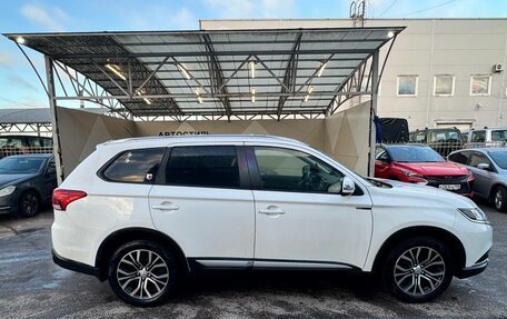 Mitsubishi Outlander III рестайлинг 3, 2015 год, 1 599 000 рублей, 4 фотография
