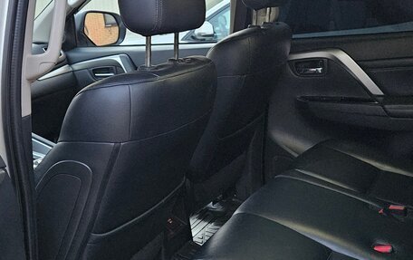 Mitsubishi Pajero Sport III рестайлинг, 2022 год, 4 100 000 рублей, 24 фотография