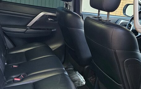 Mitsubishi Pajero Sport III рестайлинг, 2022 год, 4 100 000 рублей, 25 фотография