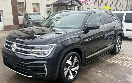 Volkswagen Teramont I, 2024 год, 5 080 000 рублей, 2 фотография