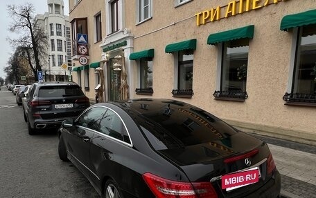 Mercedes-Benz E-Класс, 2009 год, 1 280 000 рублей, 4 фотография