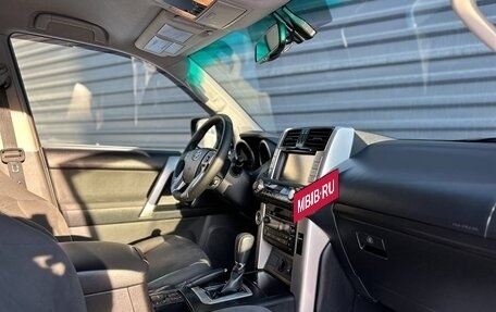 Toyota Land Cruiser Prado 150 рестайлинг 2, 2012 год, 2 865 000 рублей, 33 фотография