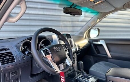 Toyota Land Cruiser Prado 150 рестайлинг 2, 2012 год, 2 865 000 рублей, 21 фотография