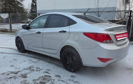 Hyundai Solaris II рестайлинг, 2014 год, 650 000 рублей, 8 фотография