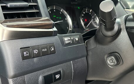 Lexus LX III, 2020 год, 8 999 999 рублей, 18 фотография