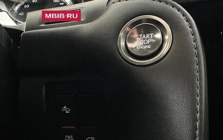 Lexus LX III, 2020 год, 8 999 999 рублей, 17 фотография