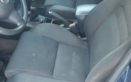 Toyota Corolla, 2004 год, 414 000 рублей, 5 фотография