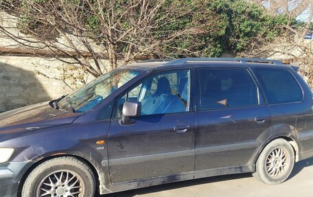 Mitsubishi Space Wagon III, 1998 год, 365 000 рублей, 2 фотография