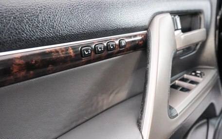 Toyota Land Cruiser 200, 2010 год, 3 479 000 рублей, 25 фотография