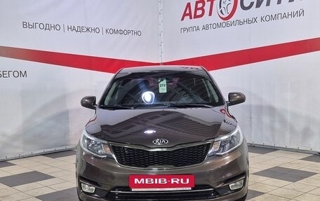 KIA Rio III рестайлинг, 2016 год, 996 000 рублей, 2 фотография