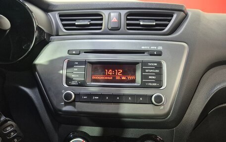 KIA Rio III рестайлинг, 2016 год, 996 000 рублей, 17 фотография