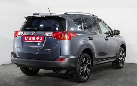 Toyota RAV4, 2015 год, 2 220 000 рублей, 3 фотография