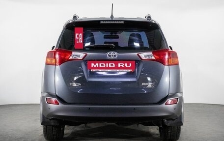 Toyota RAV4, 2015 год, 2 220 000 рублей, 4 фотография
