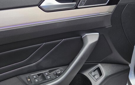 Volkswagen Passat B8 рестайлинг, 2020 год, 2 600 000 рублей, 15 фотография