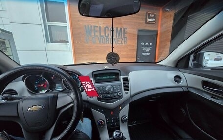 Chevrolet Cruze II, 2012 год, 850 000 рублей, 21 фотография