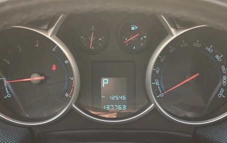 Chevrolet Cruze II, 2011 год, 800 000 рублей, 3 фотография