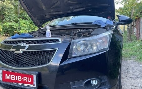 Chevrolet Cruze II, 2011 год, 800 000 рублей, 24 фотография