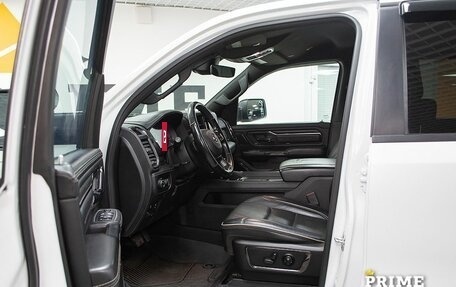 Rambler 1500, 2022 год, 9 999 000 рублей, 14 фотография