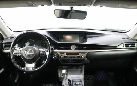 Lexus ES VII, 2016 год, 2 990 000 рублей, 15 фотография