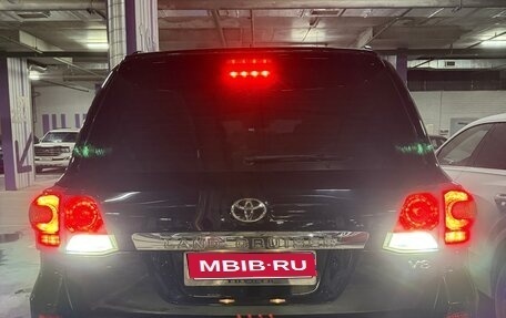 Toyota Land Cruiser 200, 2013 год, 4 700 000 рублей, 1 фотография