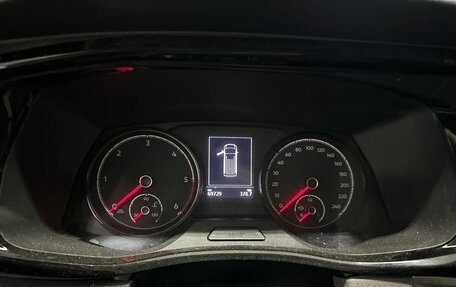 Volkswagen Caravelle T6 рестайлинг, 2021 год, 4 199 000 рублей, 6 фотография