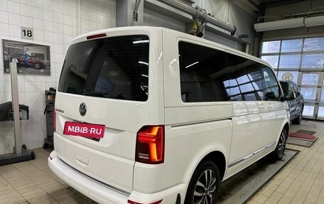 Volkswagen Caravelle T6 рестайлинг, 2021 год, 4 199 000 рублей, 3 фотография