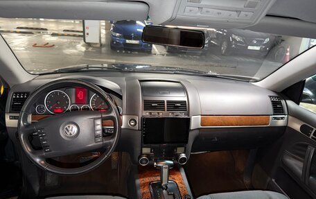 Volkswagen Touareg III, 2008 год, 800 000 рублей, 20 фотография