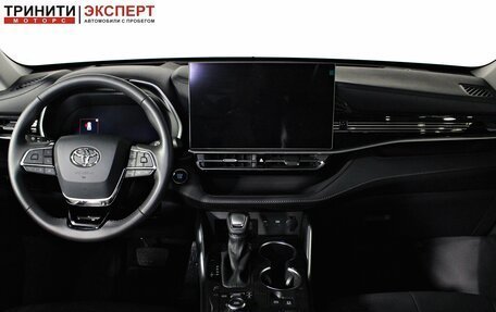 Toyota Highlander, 2025 год, 6 140 000 рублей, 14 фотография