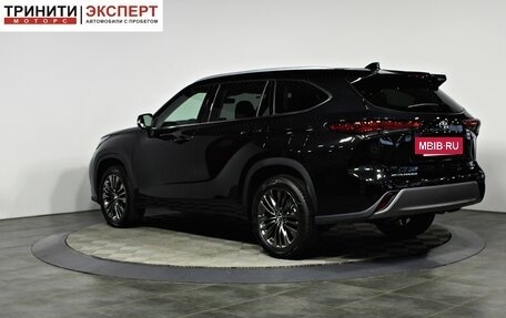 Toyota Highlander, 2025 год, 6 140 000 рублей, 7 фотография