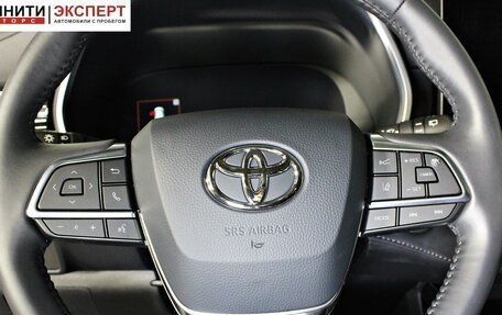 Toyota Highlander, 2025 год, 6 140 000 рублей, 16 фотография