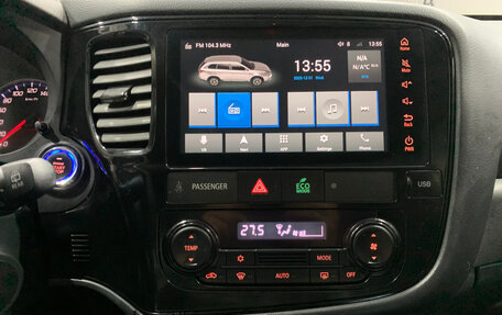 Mitsubishi Outlander III рестайлинг 3, 2022 год, 2 375 000 рублей, 12 фотография