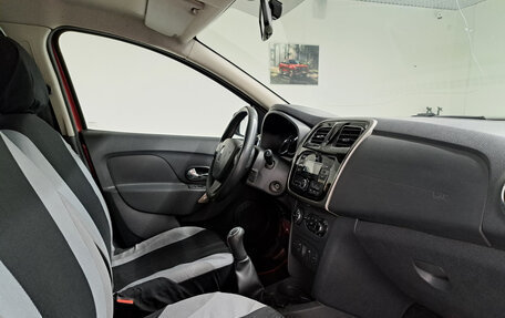 Renault Sandero II рестайлинг, 2017 год, 980 000 рублей, 11 фотография