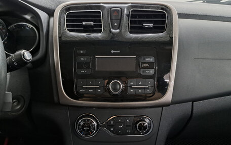 Renault Sandero II рестайлинг, 2017 год, 980 000 рублей, 15 фотография