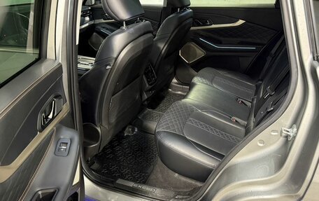 CheryExeed TXL, 2023 год, 2 499 800 рублей, 6 фотография