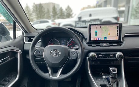 Toyota RAV4, 2021 год, 3 630 000 рублей, 11 фотография