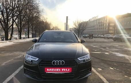 Audi A4, 2018 год, 2 500 000 рублей, 4 фотография