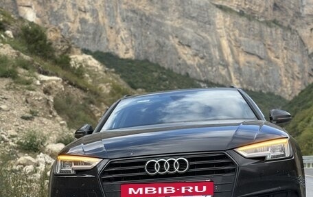 Audi A4, 2018 год, 2 500 000 рублей, 17 фотография