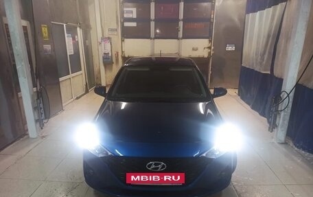 Hyundai Solaris II рестайлинг, 2022 год, 1 650 000 рублей, 2 фотография