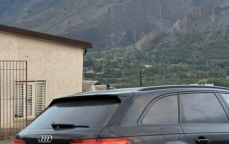 Audi A4, 2018 год, 2 500 000 рублей, 20 фотография