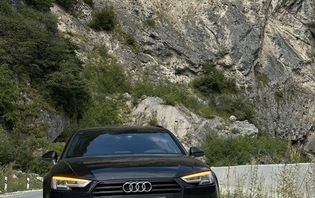 Audi A4, 2018 год, 2 500 000 рублей, 18 фотография