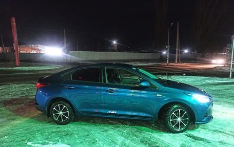 Hyundai Solaris II рестайлинг, 2022 год, 1 650 000 рублей, 10 фотография