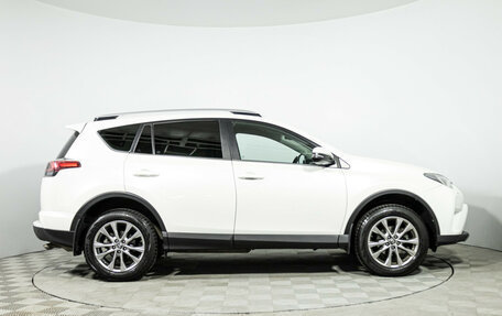 Toyota RAV4, 2017 год, 2 499 000 рублей, 4 фотография