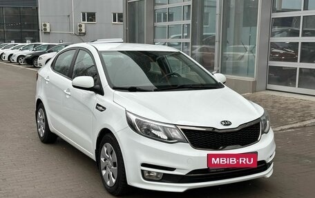KIA Rio III рестайлинг, 2016 год, 1 219 900 рублей, 1 фотография